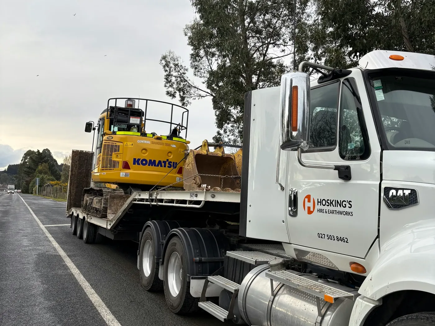 Hosking's truck hauling machinery